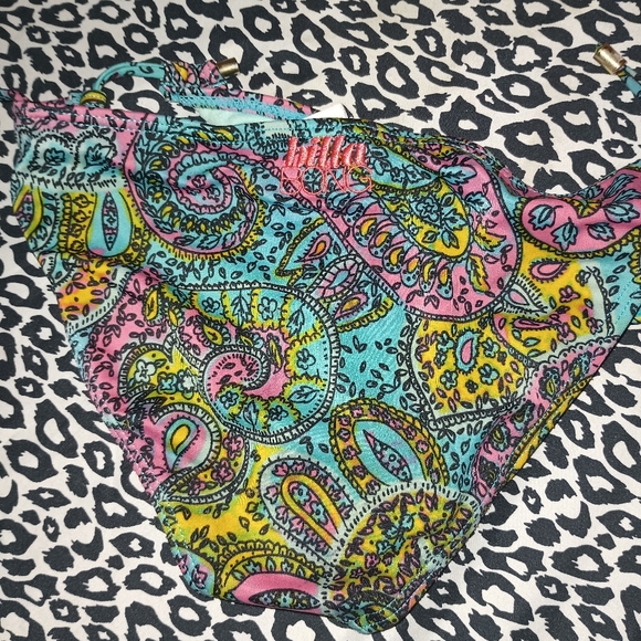 Billabong bathing suit bikini bottom - Picture 2 of 3